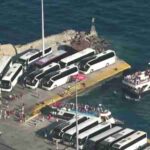 Massentourismus: Ferieninsel Santorini an der Belastungsgrenze, Video Screenshot, tags: 17.000 einem - youtube